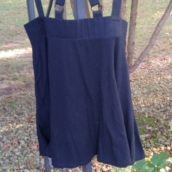 Hot Topic Black Buckle Suspender Skirt with pockets. Size Large - Picture 2 of 8